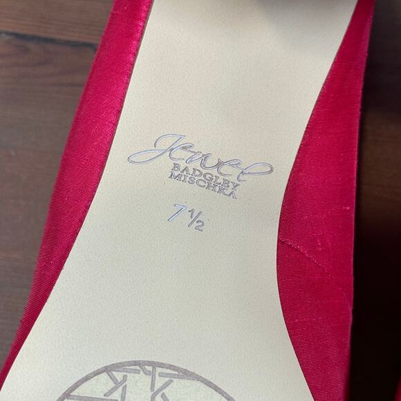 Jewel Badgley Mischka Women's Pink Pointed Toe Pumps Size 7.5 - Picture 9 of 10